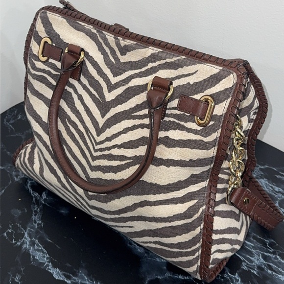 MICHAEL KORS Large Handbag Hamilton Zebra Print Brown Ivory AUTHENTIC - Picture 7 of 14